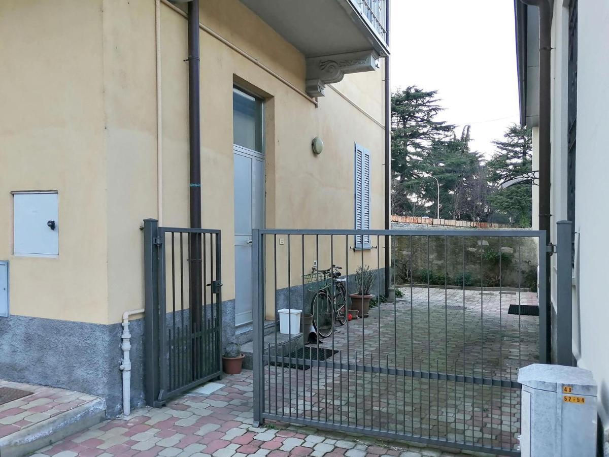 Appartamento Aida - Near The Center With Private Parking E Ac Como Exterior foto