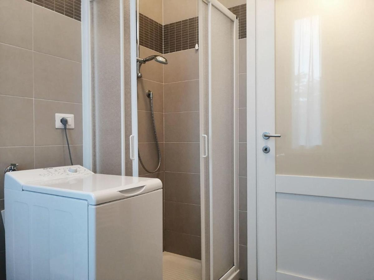 Appartamento Aida - Near The Center With Private Parking E Ac Como Exterior foto